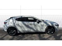 Begagnad Mazda 3 Exclusive-Line 138 HK (101 kW) 2025 Vit Halvkombi