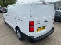 Usado Toyota Proace Active 2020 Blanco Monovolumen