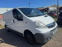 Used Vauxhall Vivaro 115 HP (84 kW) 2011 White MPV