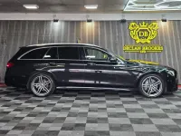 Gebraucht Mercedes E220 AMG line 2018 Schwarz Kombi