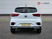 Usado MG ZS Exclusive 106 HP (77 kW) 2024 Branco SUV