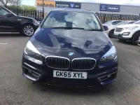 Begagnad BMW 218 Luxury Line 2015 Blå Halvkombi