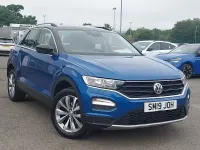 Used VW T-Roc SE 150 HP (110 kW) 2019 Blue SUV