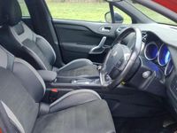 Used DS Automobiles DS4 120 HP (88 kW) 2016 Orange Hatchback