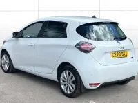 Used Renault Zoe Iconic 80 kW (109 HP) 2020 White Hatchback
