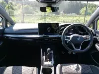 Usado VW Golf VIII R-line 150 HP (110 kW) 2025 Branco Citadino