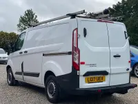 Used Ford Transit Custom 105 HP (77 kW) 2017 White Van