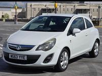 Used Vauxhall Corsa Design Edition 2014 White Hatchback