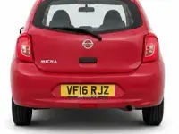 Begagnad Nissan Micra 2016 Röd Halvkombi