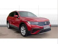 Used VW Tiguan Allspace Life 150 HP (110 kW) 2023 Red SUV