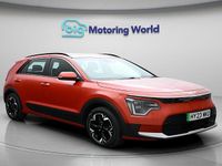 Used Kia e-Niro 147 kW (201 HP) 2023 Orange SUV