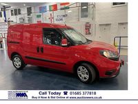 Used Fiat Doblò 95 HP (69 kW) 2018 Red MPV