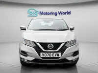 Used Nissan Qashqai Acenta Premium 158 HP (116 kW) 2021 Silver SUV