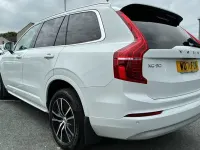 Used Volvo XC90 Momentum 235 HP (172 kW) 2021 SUV