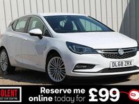 Used Vauxhall Astra Elite 105 HP (77 kW) 2018 White Hatchback
