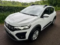Used Dacia Sandero Expression 90 HP (66 kW) 2024 White Hatchback