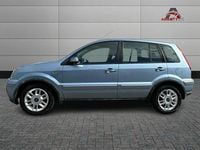 Used Ford Fusion Zetec 99 HP (72 kW) 2007 Blue Hatchback