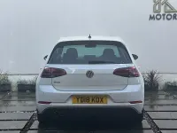 Used VW Golf VII GTD 184 HP (135 kW) 2018 White Hatchback