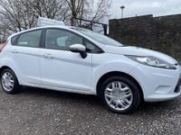 Used Ford Fiesta Style 82 HP (60 kW) 2009 White Hatchback
