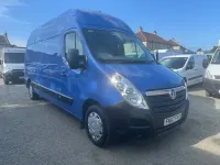 Used Vauxhall Movano 145 HP (106 kW) 2017 Blue MPV