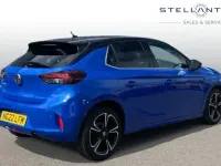 Używany Vauxhall Corsa Edition 101 KM (74 kW) 2022 Niebieski Hatchback