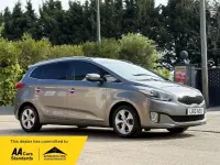 Usado Kia Carens 2013 Prateado Monovolume