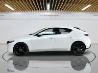 Usado Mazda 3 Inclusive 180 HP (132 kW) 2020 Branco Citadino