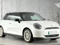 Used Mini Cooper SE Hatch 158 kW (215 HP) 2025 White Hatchback