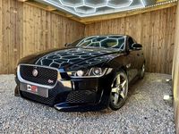 Begagnad Jaguar XE Supercharged 2015 Svart Sedan