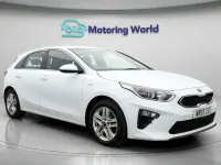 Used Kia Ceed 118 HP (86 kW) 2019 White Hatchback