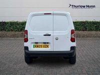Used Vauxhall Combo 100 kW (136 HP) 2025 White MPV