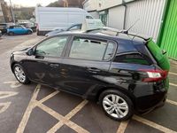 Used Peugeot 308 Active 92 HP (67 kW) 2015 Black Hatchback