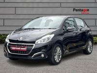 used Peugeot 208 Signature1.2 Puretech Signature Hatchback 5dr Petrol Manual Euro 6 (s/s) (82 Ps) - FY19FWG