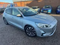 Begagnad Ford Focus Zetec 125 HK (91 kW) 2018 Silver Halvkombi