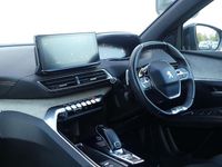 Used Peugeot 3008 GT 130 HP (95 kW) 2022 Red SUV