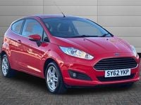 Used Ford Fiesta Zetec 105 HP (77 kW) 2013 Red Hatchback