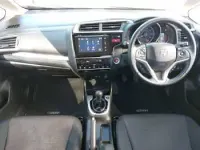 Używany Honda Jazz EX 102 KM (75 kW) 2015 Biały Hatchback