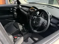 Used Mini Cooper Hatch 2018 White Hatchback