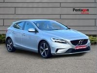 Used Volvo V40 R-Design 150 HP (110 kW) 2016 Silver Hatchback