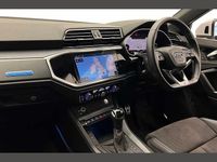 Used Audi RS Q3 Advanced 394 HP (289 kW) 2019 White SUV