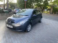 Używany Mazda 2 2009 Szary Hatchback