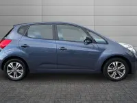 Used Kia Venga 114 HP (83 kW) 2017 Blue Hatchback