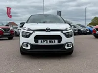 Used Citroën C3 PureTech 2022 Polar white Hatchback
