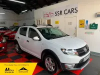 Gebraucht Dacia Sandero Ambiance 90 PS (66 kW) 2014 Weiß Kleinwagen