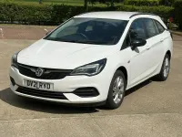 Used Vauxhall Astra 2021 White Estate