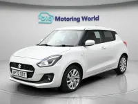 Second-hand Suzuki Swift SZ-T 83 CP (61 kW) 2023 Alb Hatchback