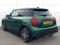 Used Mini Cooper Exclusive 156 HP (114 kW) 2024 Green Hatchback