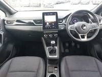 Usado Renault Captur Rive Gauche 91 HP (66 kW) 2023 Cinzento SUV