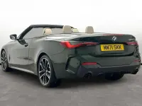 Usado BMW 420 M Sport 187 HP (137 kW) 2022 Verde Cabrios