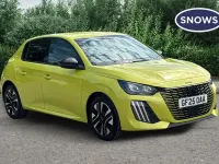 Used Peugeot 208 Allure 101 HP (74 kW) 2025 Yellow Hatchback